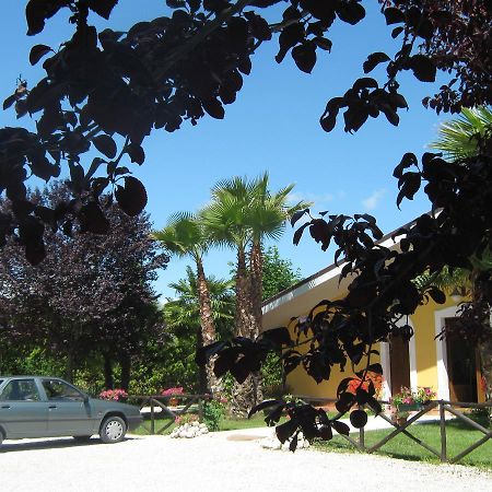 B & B Oasi Rosciano  Exterior foto