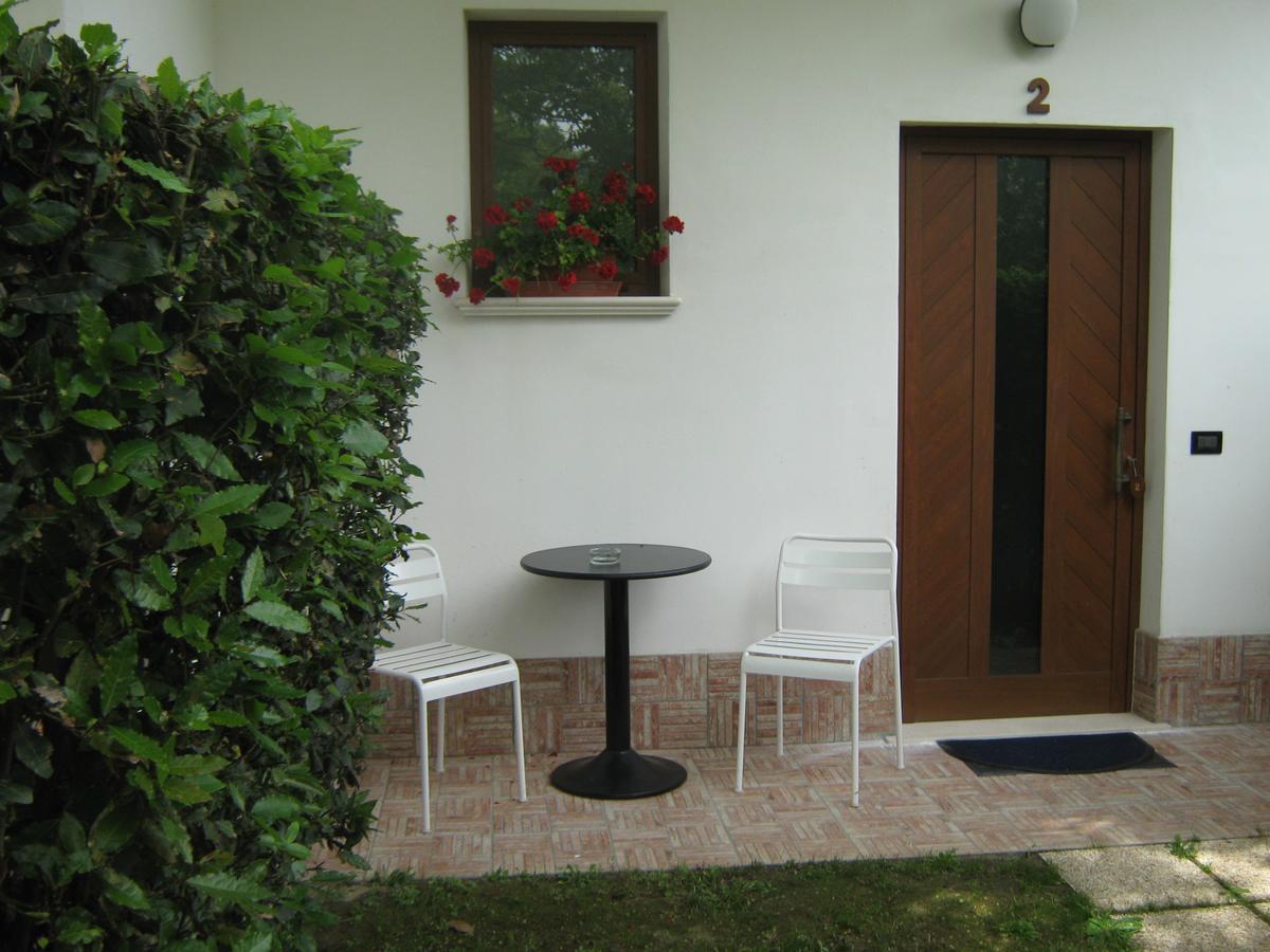 B & B Oasi Rosciano  Exterior foto